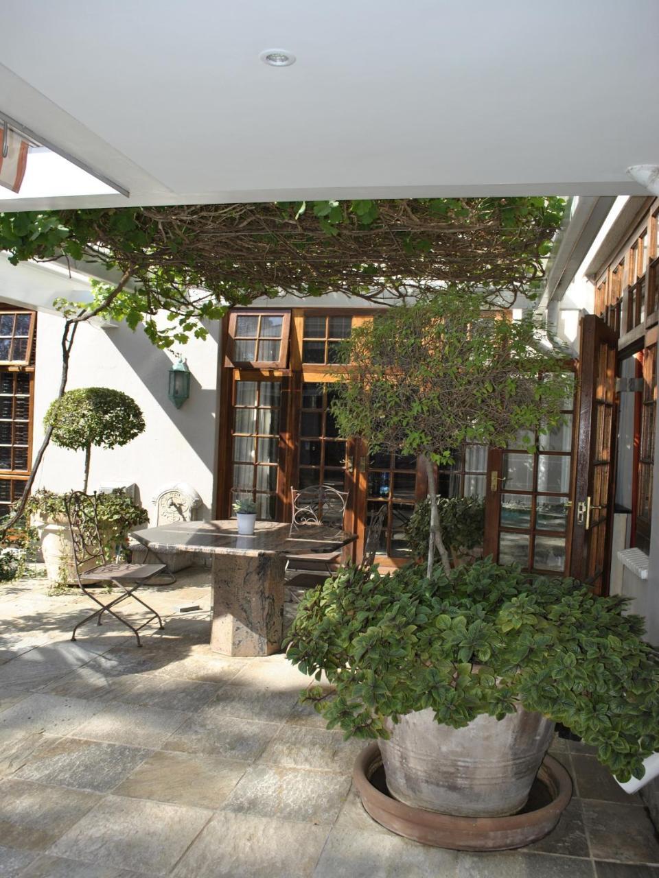 Doveton House Bed and Breakfast Γιοχάνεσμπουργκ Εξωτερικό φωτογραφία